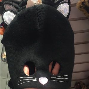 Meet your Posher, Mariliz